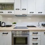 Apartament Amvrosia *