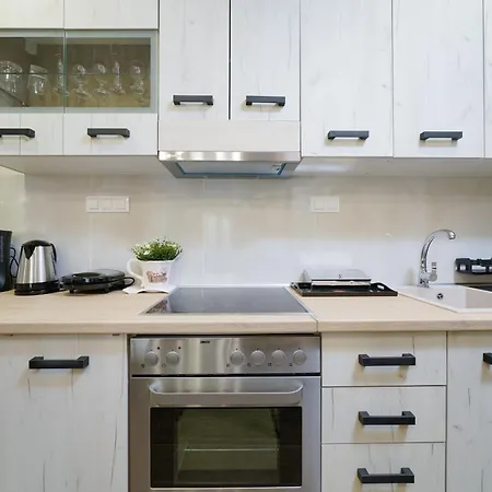 Apartament Amvrosia *